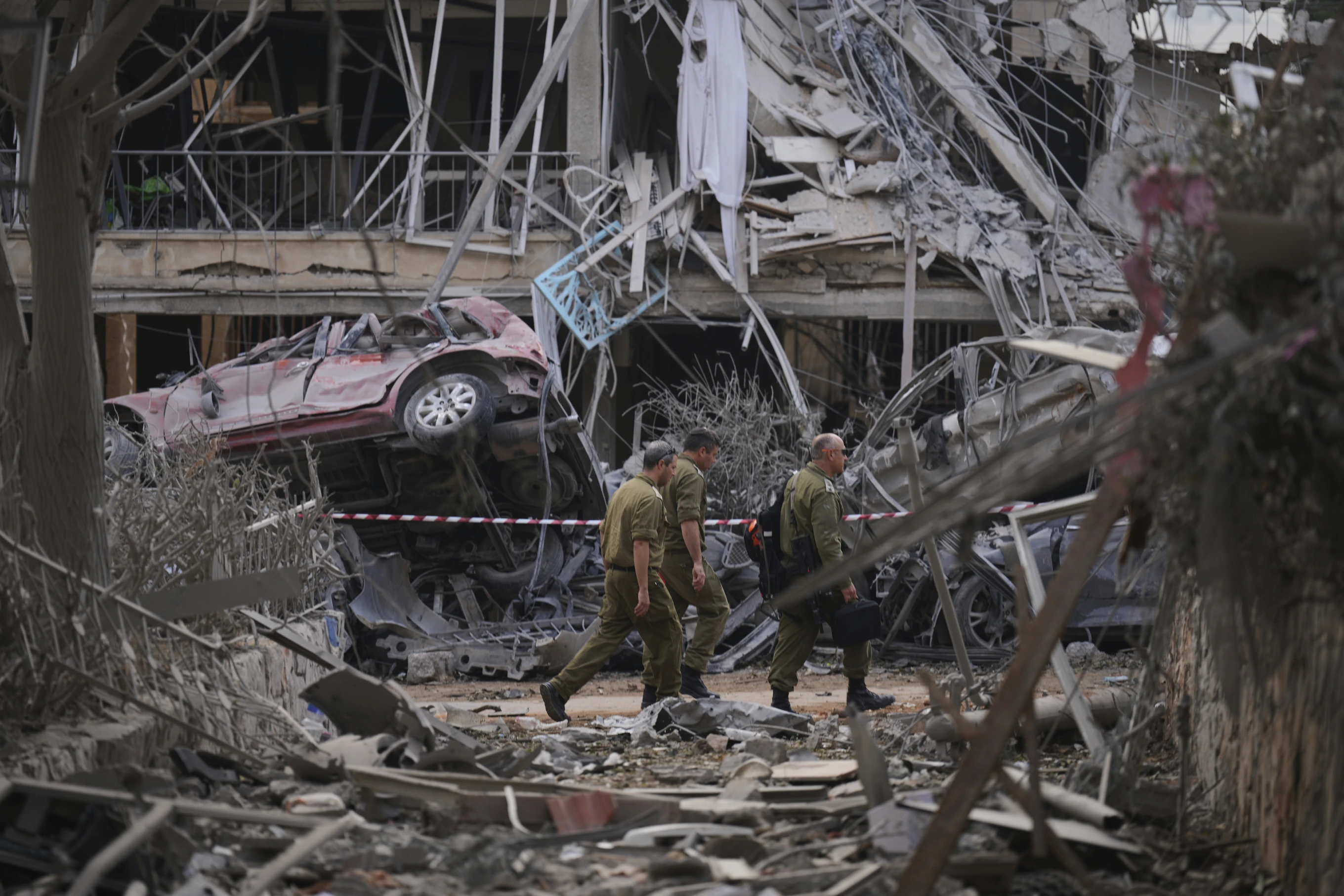 Iran’s Retaliation Against Israel: A New Escalation in Middle East Tensions.